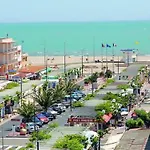 Rénové Narbonne, à 100m De La Plage, Avec Terrasse Et Parking Privé, Climatisation Incluse - Fr-1-619-132 Appartamento