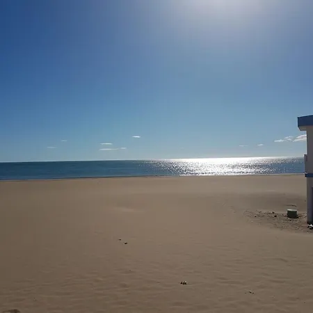 Rénové Narbonne, à 100m De La Plage, Avec Terrasse Et Parking Privé, Climatisation Incluse - Fr-1-619-132 Narbona